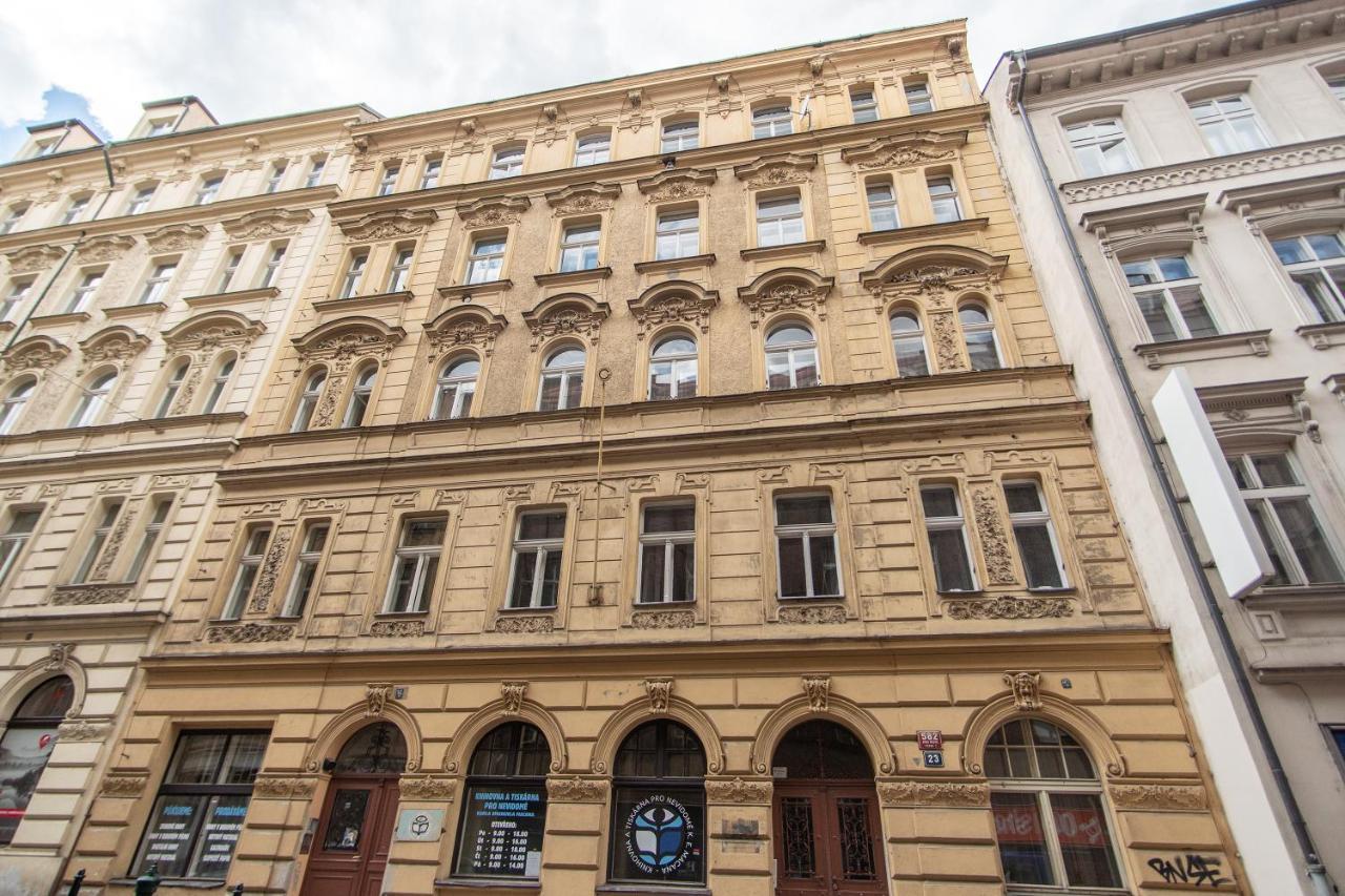 Prague Palace - Wenceslas Square Esterno foto
